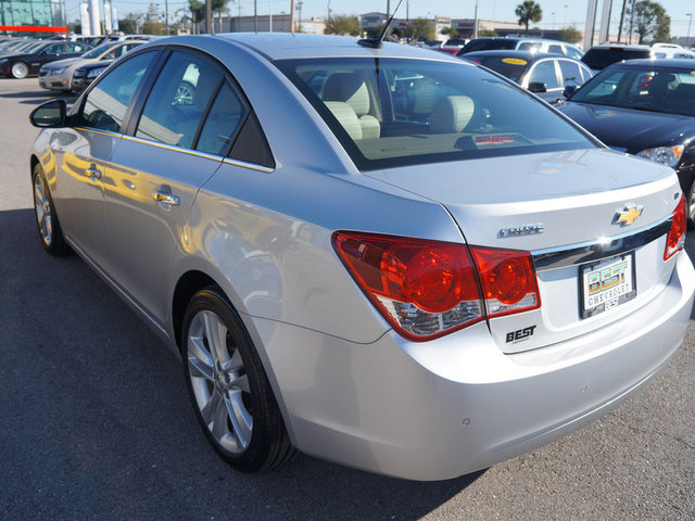 Chevrolet Cruze 2012 photo 4