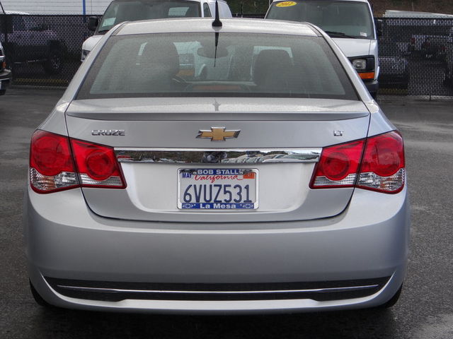 Chevrolet Cruze 2012 photo 4