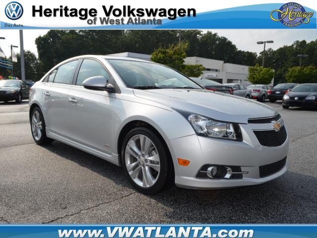 Chevrolet Cruze SLE SLT WT Sedan