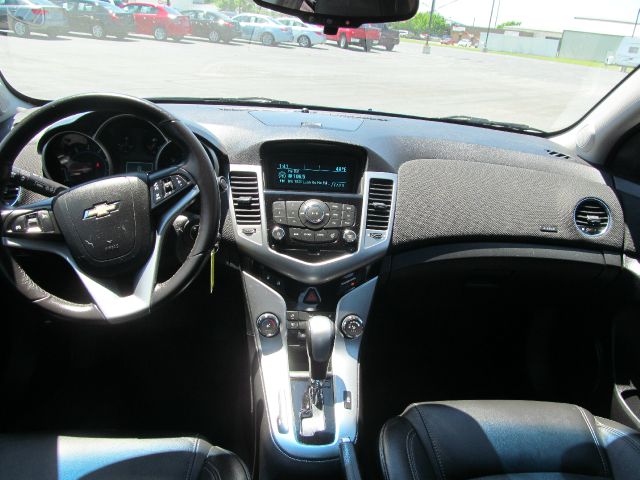 Chevrolet Cruze 2012 photo 18