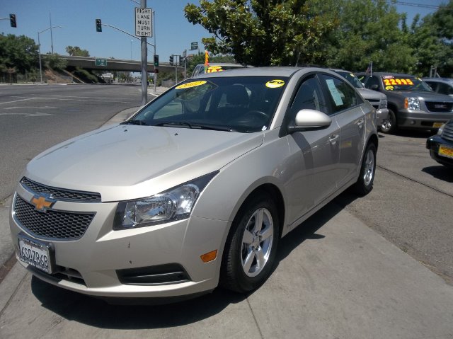 Chevrolet Cruze Supercab XL Sedan