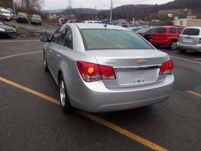 Chevrolet Cruze 2012 photo 4