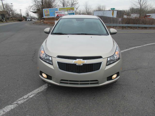 Chevrolet Cruze 2012 photo 2