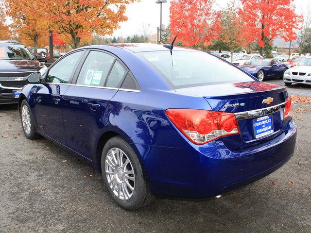 Chevrolet Cruze 2012 photo 2