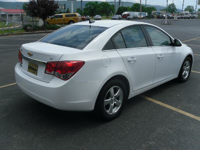 Chevrolet Cruze 2012 photo 16