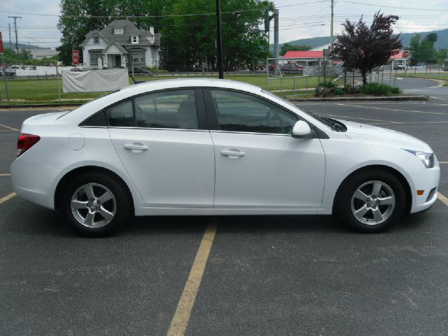 Chevrolet Cruze 2012 photo 18