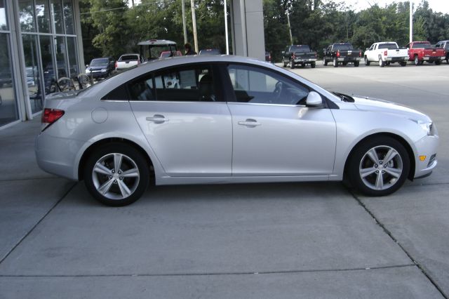 Chevrolet Cruze 2012 photo 3