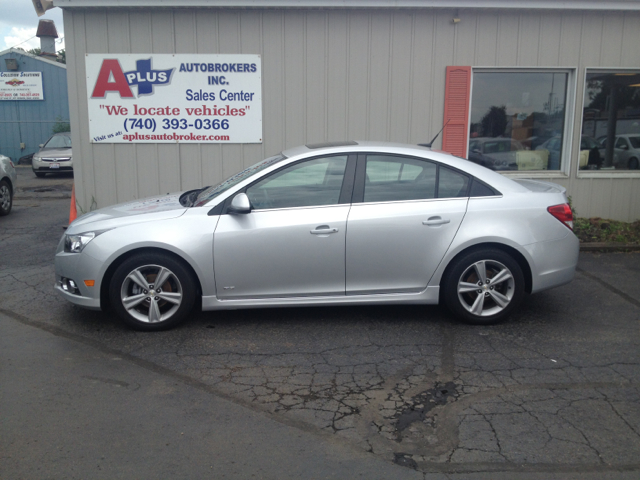 Chevrolet Cruze 4dr AWD SUV Sedan