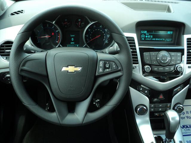 Chevrolet Cruze 2012 photo 4