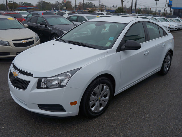 Chevrolet Cruze 2012 photo 2