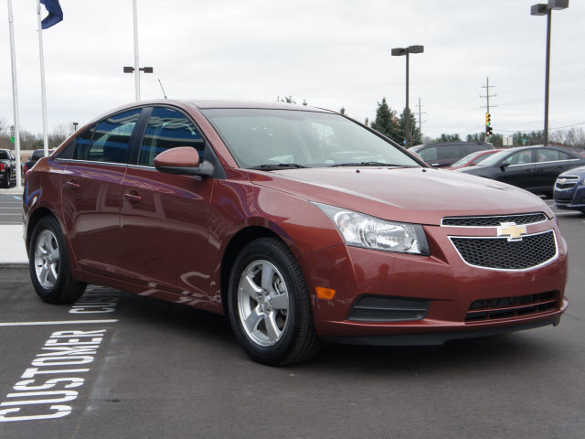 Chevrolet Cruze 2012 photo 2