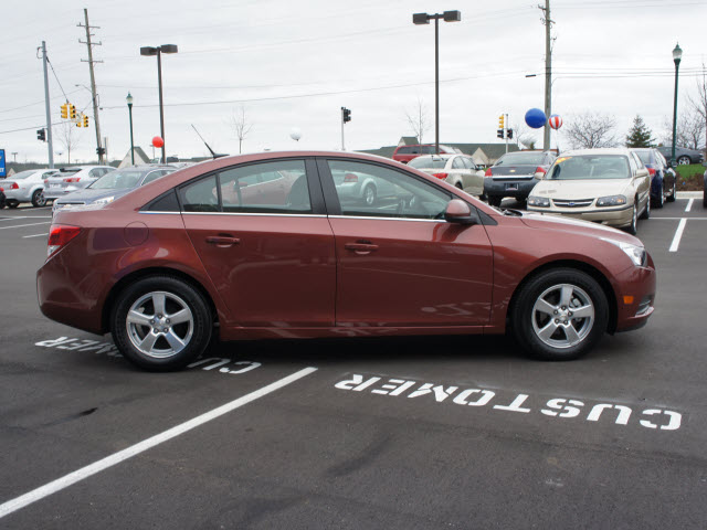 Chevrolet Cruze 2012 photo 3