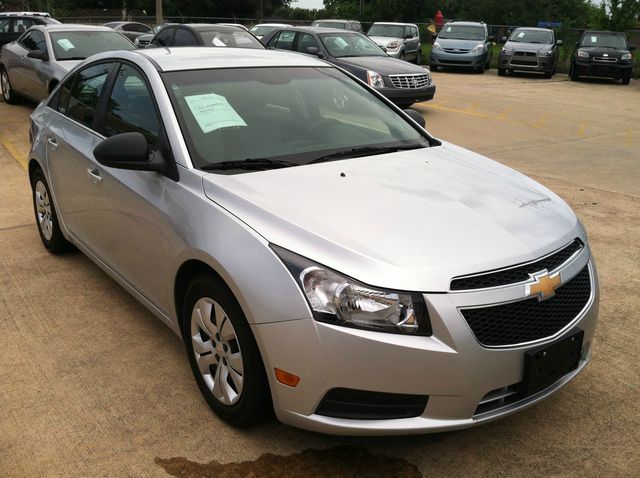 Chevrolet Cruze 2012 photo 2