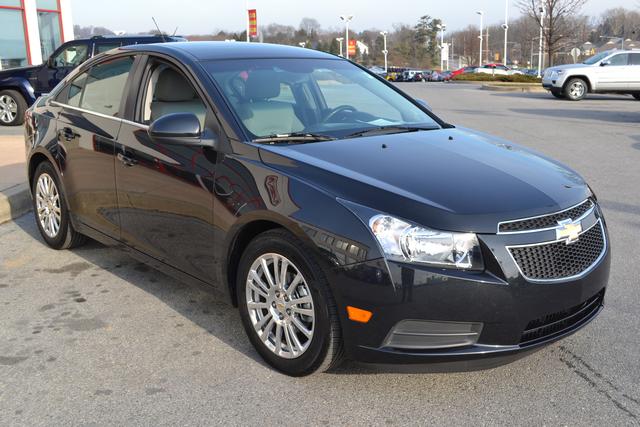 Chevrolet Cruze 2012 photo 2