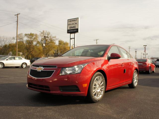 Chevrolet Cruze Z71, 4X4, LS, XCAB Sedan