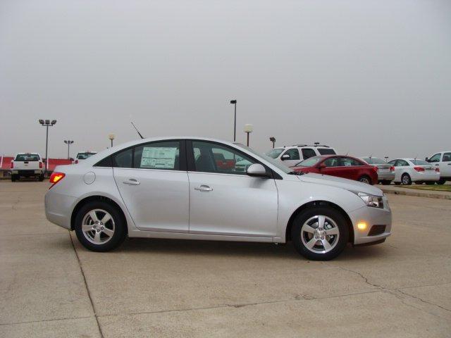 Chevrolet Cruze 2012 photo 2