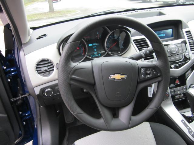 Chevrolet Cruze 2013 photo 18