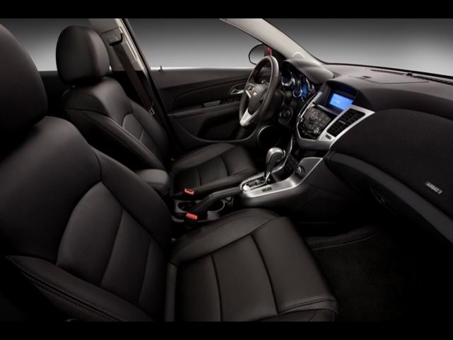 Chevrolet Cruze 2013 photo 2