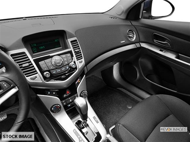 Chevrolet Cruze 2013 photo 3