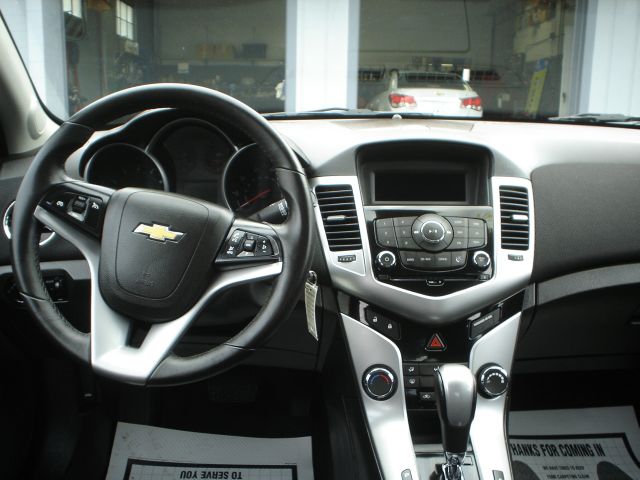 Chevrolet Cruze 2013 photo 16