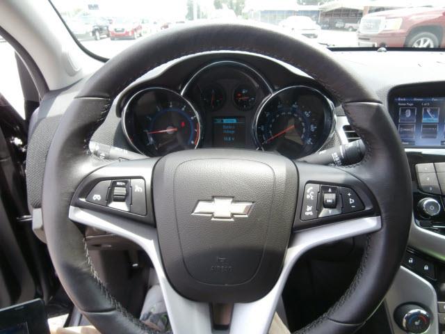 Chevrolet Cruze 2013 photo 2