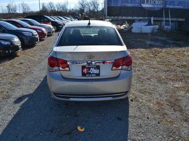 Chevrolet Cruze Eddie Bauer 4WD V-6 Sedan