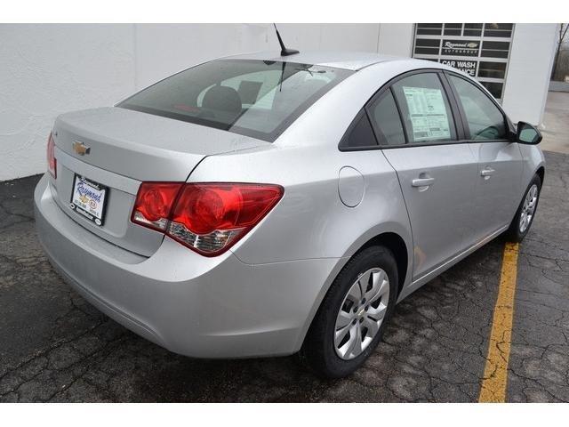 Chevrolet Cruze 2013 photo 2