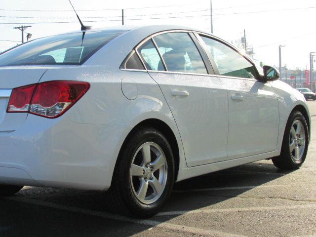 Chevrolet Cruze 2013 photo 4