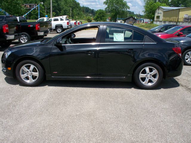 Chevrolet Cruze 2013 photo 2