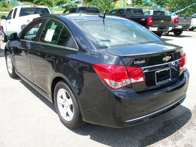 Chevrolet Cruze 2013 photo 3