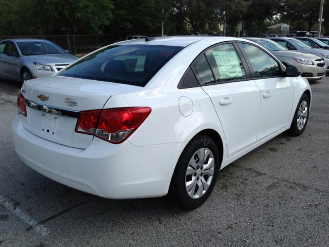 Chevrolet Cruze 2013 photo 17