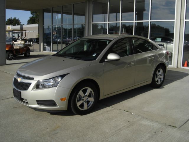 Chevrolet Cruze 2013 photo 3