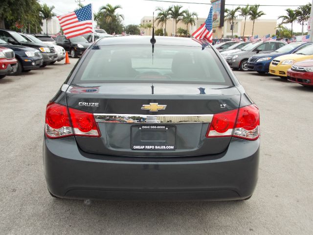 Chevrolet Cruze 2013 photo 2