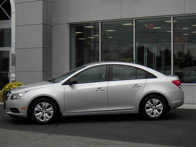 Chevrolet Cruze 2014 photo 2