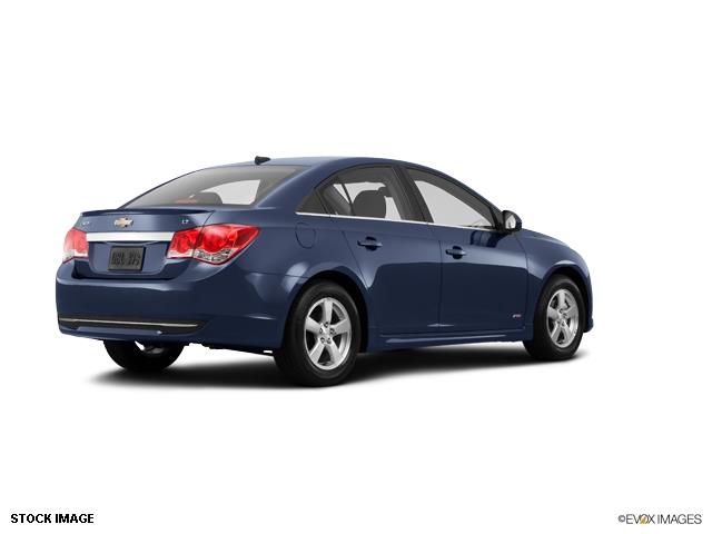 Chevrolet Cruze 2014 photo 3