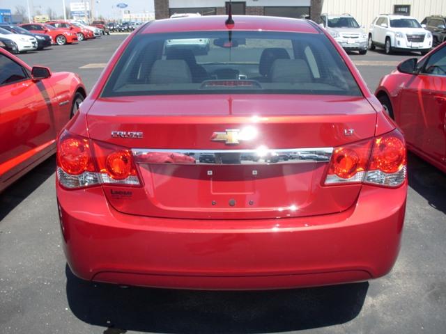 Chevrolet Cruze 2014 photo 2