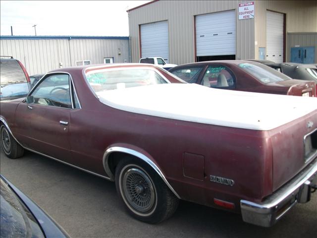 Chevrolet EL CAMINO 1981 photo 2