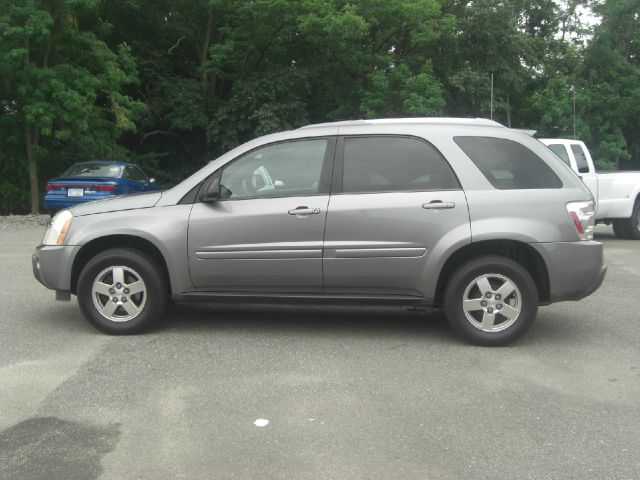 Chevrolet Equinox 2005 photo 2