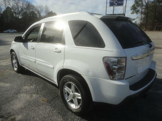 Chevrolet Equinox 2005 photo 2