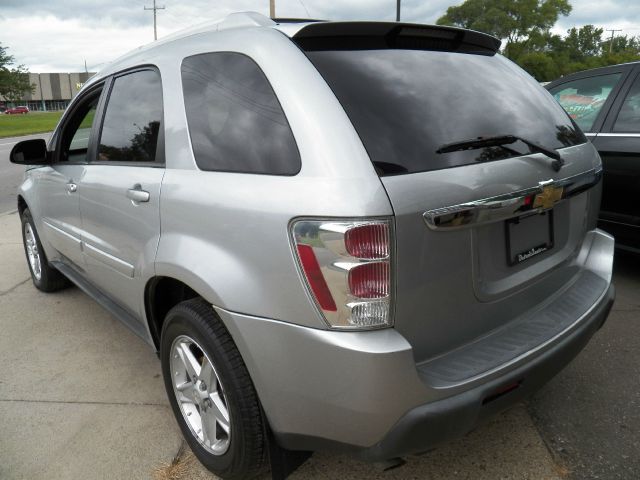 Chevrolet Equinox 2005 photo 2