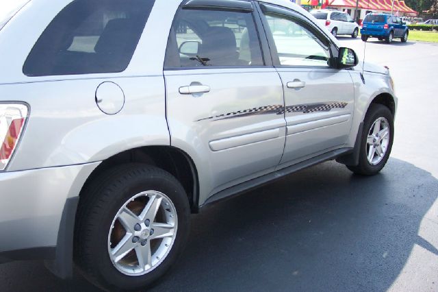 Chevrolet Equinox 2005 photo 3