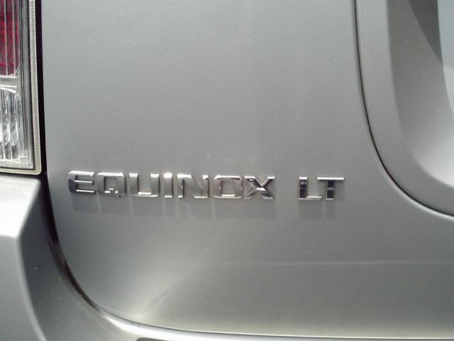 Chevrolet Equinox 2005 photo 18