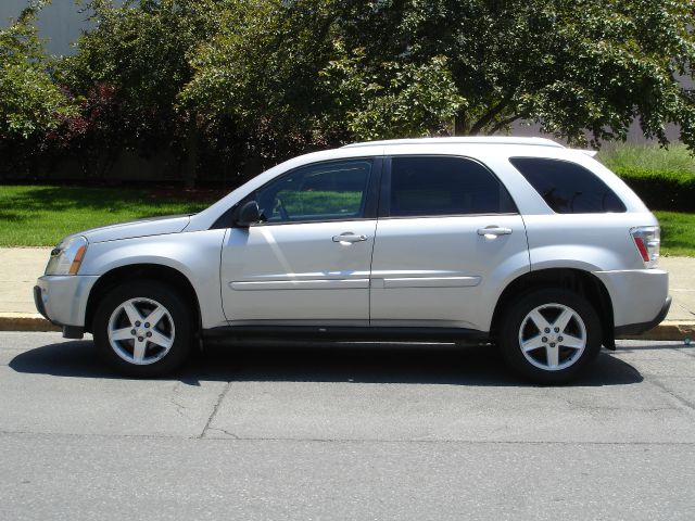 Chevrolet Equinox 2005 photo 2