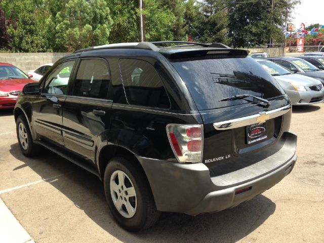 Chevrolet Equinox 2005 photo 2