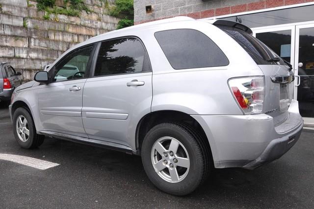 Chevrolet Equinox 2005 photo 2