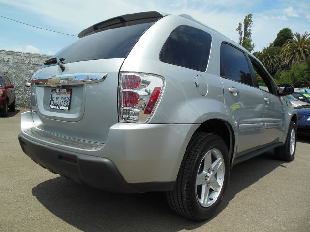 Chevrolet Equinox 2005 photo 3