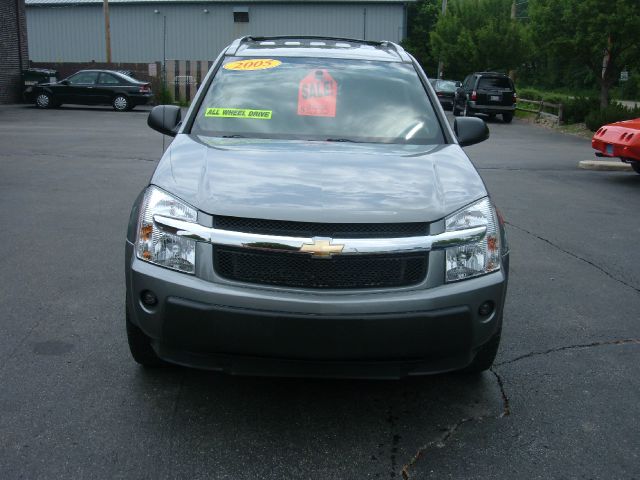 Chevrolet Equinox 2005 photo 2