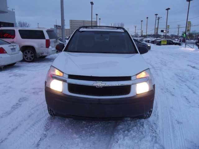 Chevrolet Equinox 2005 photo 2