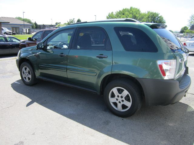 Chevrolet Equinox 2005 photo 2