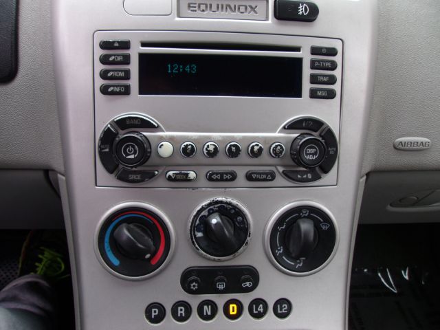 Chevrolet Equinox 2005 photo 15